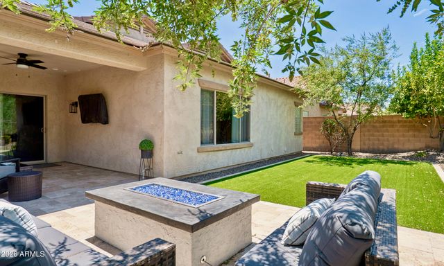 5310 W SADDLEHORN Road, Phoenix, AZ 85083