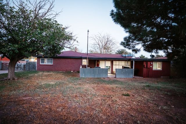 1513 Mesa St, Odessa, TX 79761