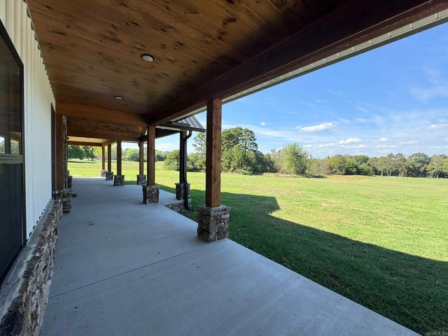 1656 Airport Drive, Mountain View, AR 72560