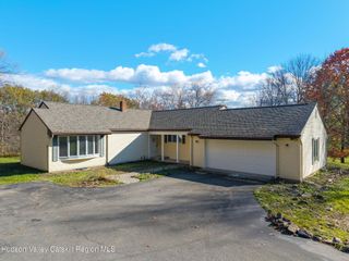 200 Hinrichsen Heights Road, Coxsackie, NY 12051
