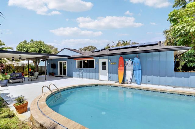 19928 Jasmine Drive, Jupiter, FL 33469