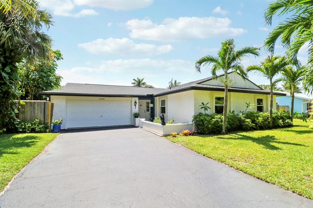 19928 Jasmine Drive, Jupiter, FL 33469