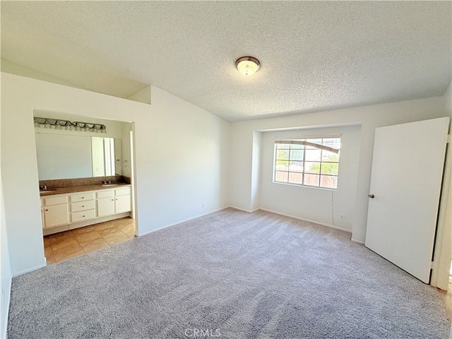 11439 Fox Hollow Lane, Pacoima, CA 91331