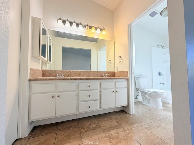 11439 Fox Hollow Lane, Pacoima, CA 91331