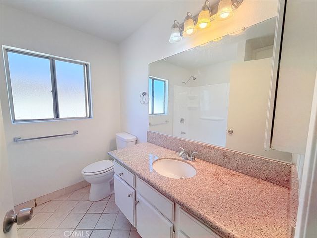 11439 Fox Hollow Lane, Pacoima, CA 91331