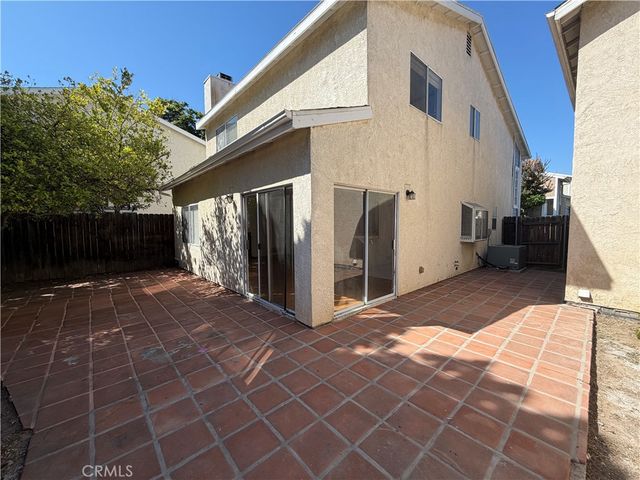 11439 Fox Hollow Lane, Pacoima, CA 91331