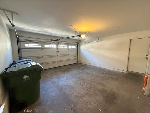 11439 Fox Hollow Lane, Pacoima, CA 91331