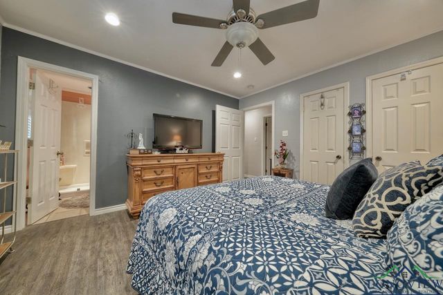 303 Lakeview Dr, Hideaway, TX 75771