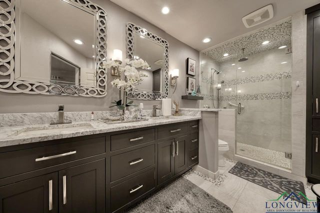 303 Lakeview Dr, Hideaway, TX 75771