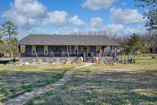 303 Lakeview Dr, Hideaway, TX 75771