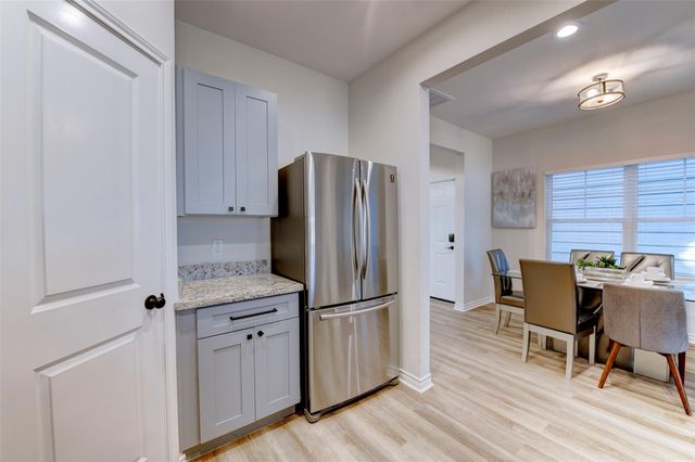 7134 Eastwood Street B, Houston, TX 77021