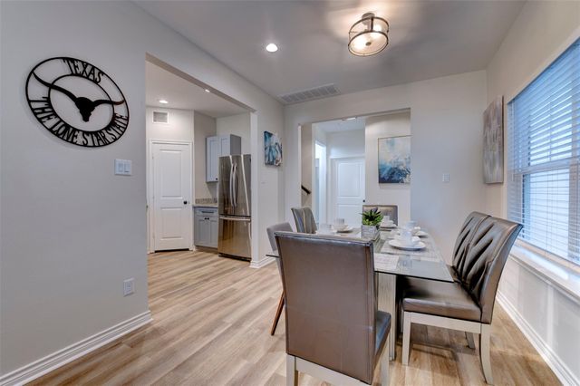 7134 Eastwood Street B, Houston, TX 77021