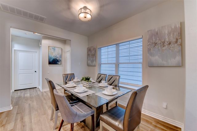 7134 Eastwood Street B, Houston, TX 77021