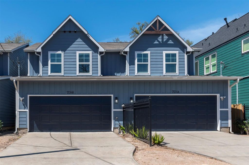 7134 Eastwood Street B, Houston, TX 77021