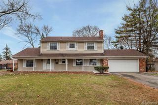 23773 Clarkson Street, Southfield, MI 48033