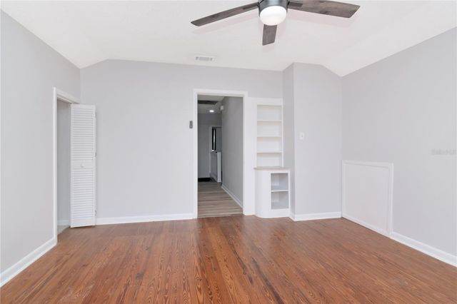 3303 W BARCELONA STREET I, Tampa, FL 33629