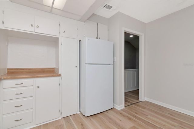 3303 W BARCELONA STREET I, Tampa, FL 33629