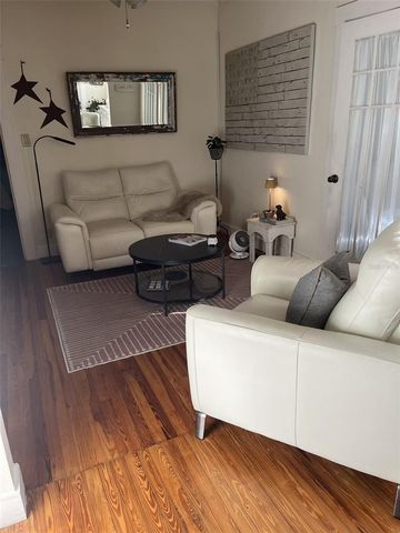 3303 W BARCELONA STREET I, Tampa, FL 33629