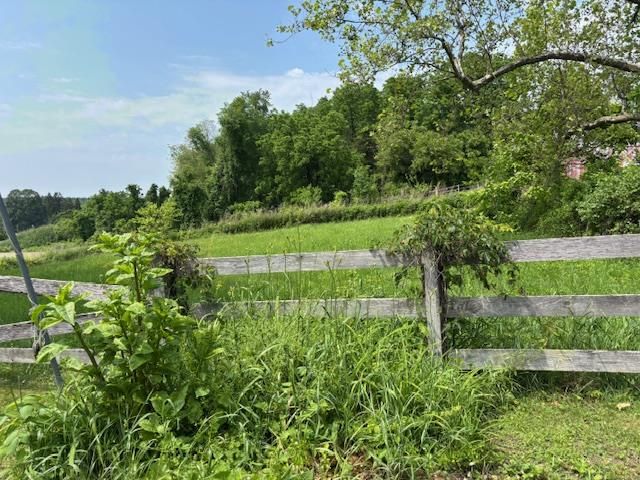 11 Seaman Road, Stormville, NY 12582