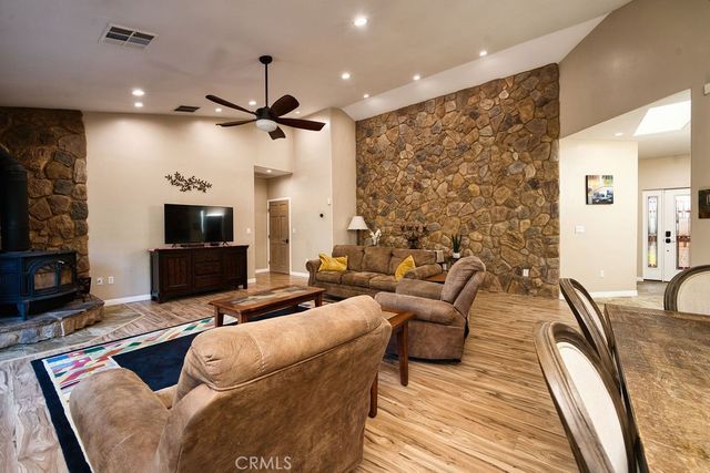 1737 Zion, Pine Mountain Club, CA 93222