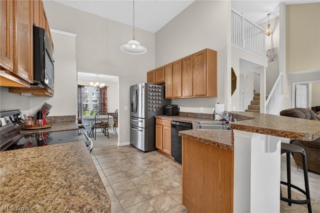 8316 Chesapeake Drive, North Ridgeville, OH 44039