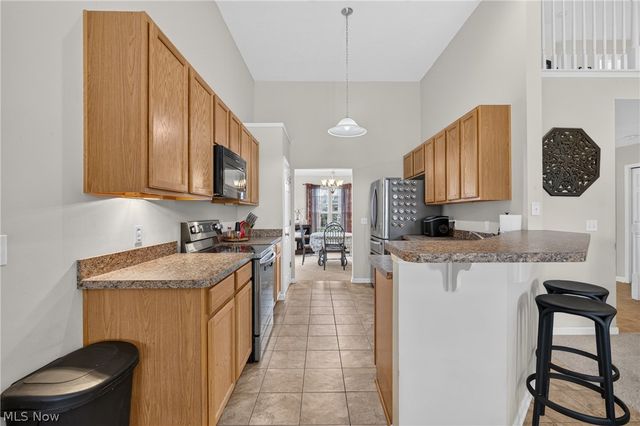 8316 Chesapeake Drive, North Ridgeville, OH 44039