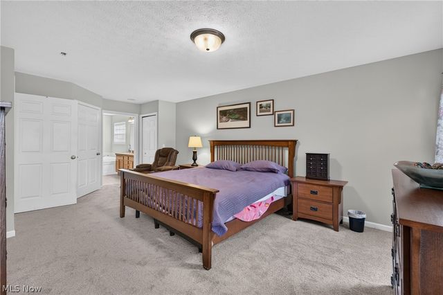 8316 Chesapeake Drive, North Ridgeville, OH 44039
