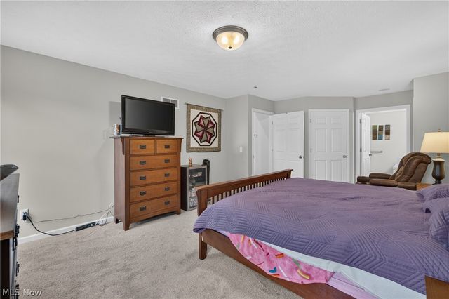8316 Chesapeake Drive, North Ridgeville, OH 44039