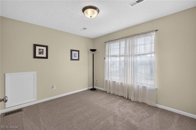8316 Chesapeake Drive, North Ridgeville, OH 44039
