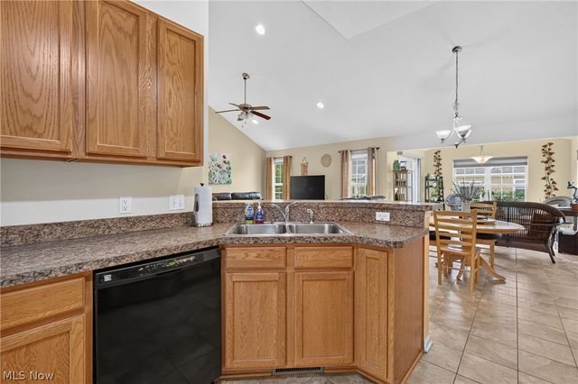 8316 Chesapeake Drive, North Ridgeville, OH 44039