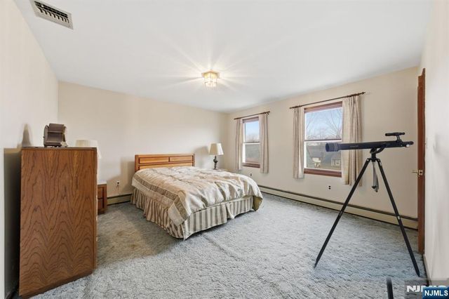 21 Landing Trail, Denville Township, NJ 07834