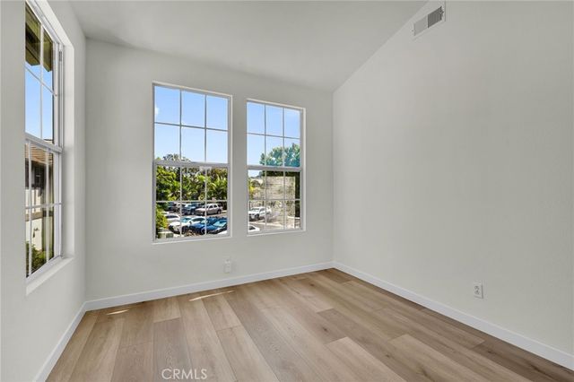 402 Bay Berry Pl, Encinitas, CA 92024