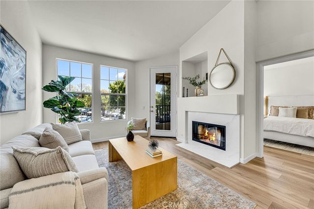 402 Bay Berry Pl, Encinitas, CA 92024