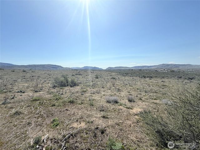 74 Highway 97, Omak, WA 98841