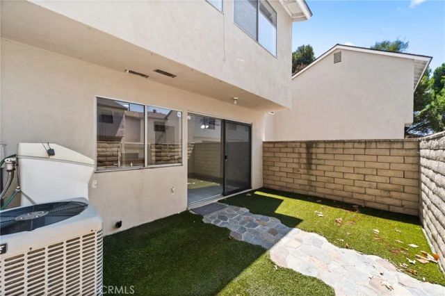 1748 N Willow Woods Drive D, Anaheim, CA 92807