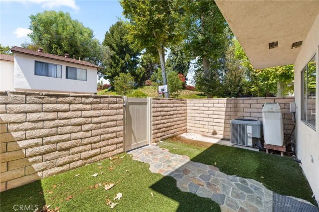 1748 N Willow Woods Drive D, Anaheim, CA 92807