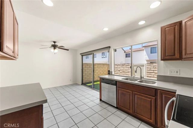 1748 N Willow Woods Drive D, Anaheim, CA 92807