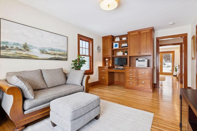 4825 Emerson Avenue S, Minneapolis, MN 55419