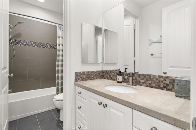 8239 Noelle Drive, Huntington Beach, CA 92646