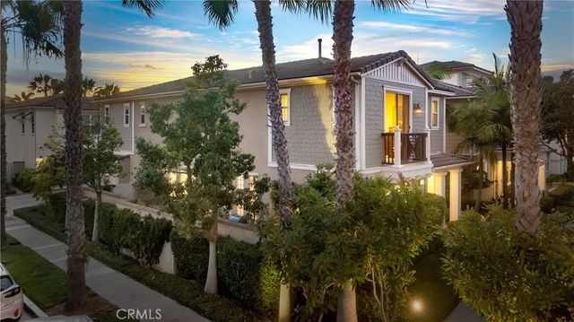 8239 Noelle Drive, Huntington Beach, CA 92646