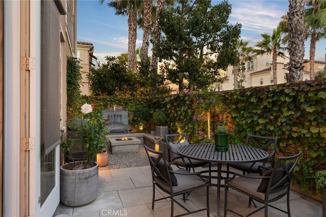 8239 Noelle Drive, Huntington Beach, CA 92646