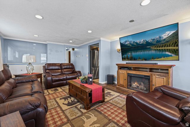 3380 S MAGNOLIA DR, Magna, UT 84044