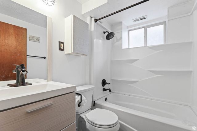 3380 S MAGNOLIA DR, Magna, UT 84044