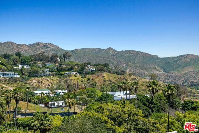 23901 Civic Center Way D235, Malibu, CA 90265