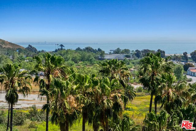 23901 Civic Center Way D235, Malibu, CA 90265