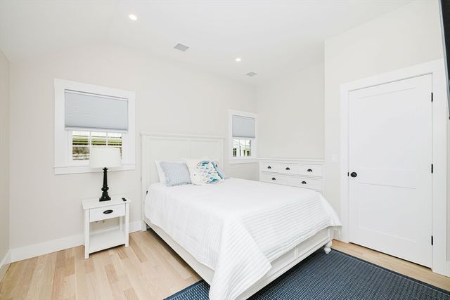 20 Pine St, Dennis, MA 02639