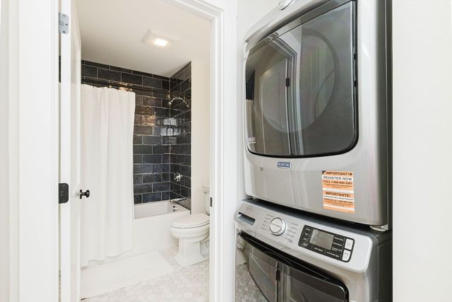 20 Pine St, Dennis, MA 02639