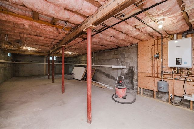 20 Pine St, Dennis, MA 02639