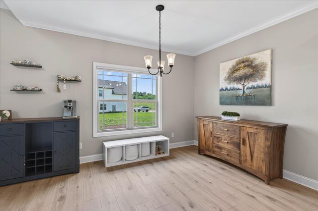 344 Oasis Ln, Clarksville, TN 37043
