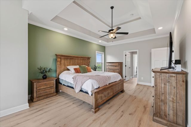 344 Oasis Ln, Clarksville, TN 37043